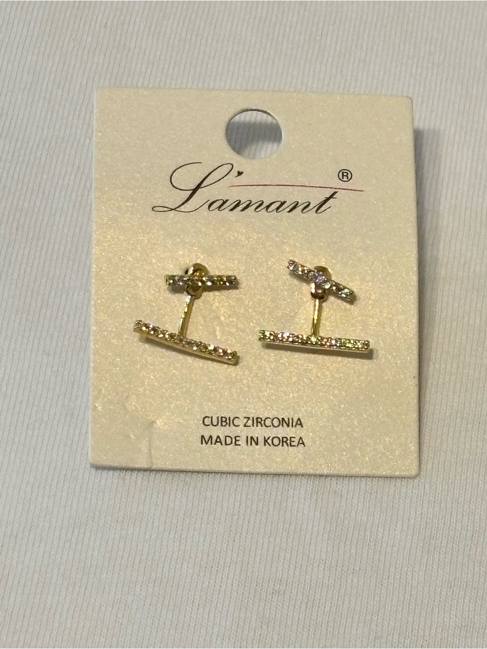 L'AMANT GOLD-TONED PAVE BAR STUD EARRINGS W/CUBIC ZIRCONIA FROM KOREA / NEW
